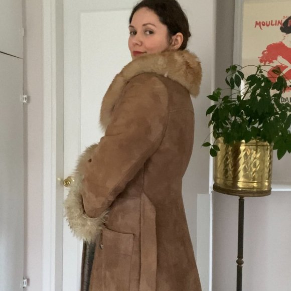 VINTAGE 1960s Penny Lane Fur Coat - Picture 9 of 15